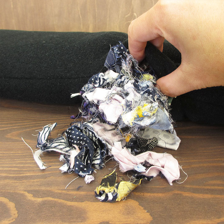 ロングピロー ネックピロー アームレスト だ円 とさか オフホワイト 【暮らすぱいす】【はぎれっくす 一部寄付対象商品】