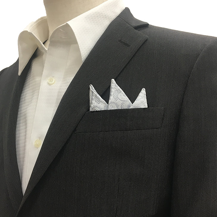 簡易ポケットチーフ パスチーフ スリーピークス型 胸ポケットに差すだけでセット完了 ペイズリー柄 【暮らすぱいす】
