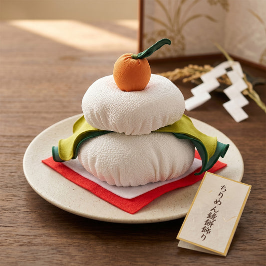 ちりめん鏡餅飾り【暮らすぱいす】お正月 縁起物 季節飾り 贈り物